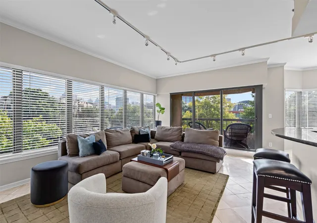 Photo 2 of Condo for sale at 3030 Mckinney Ave #306, Dallas, TX 75204 | MLS# 21251758 | Listing updated on 2026-08-03