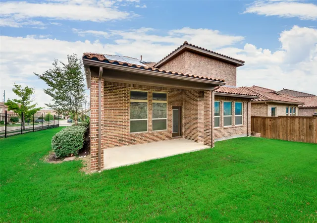 Homes for sale in Irving, TX | 6723 Capistrano St, Irving, TX 75039 | MLS# 21252983