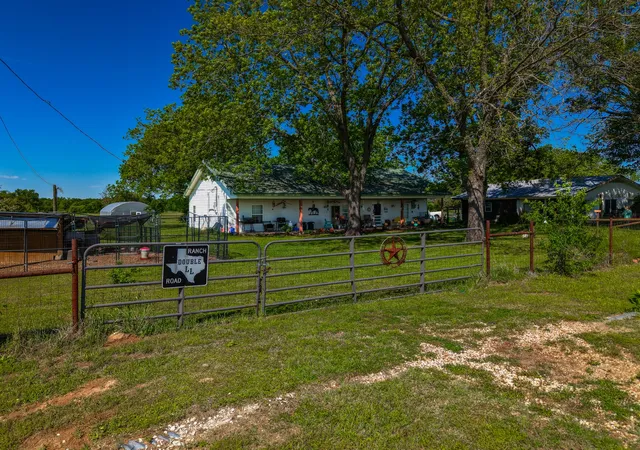 Homes for sale in Mexia, TX | 682 Lcr 450, Mexia, TX 76667 | MLS# 21241410