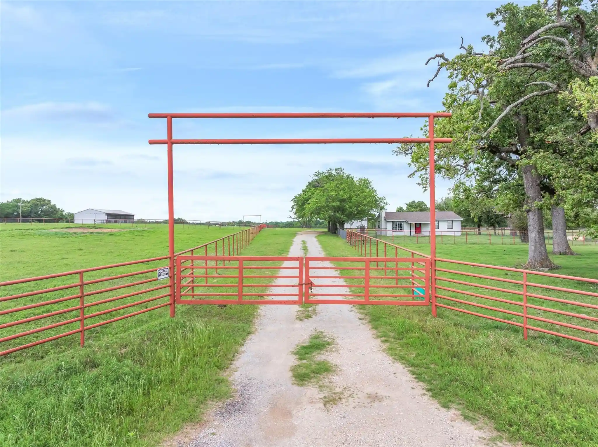 Photo 1 of Single family home for sale at 10266 County Road 1200, Athens, TX 75751 | MLS# 21253142 | Listing updated on 2026-06-15