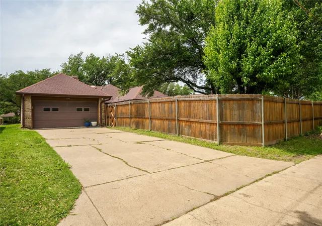 15th image of 6320 Leasa Ct, Sachse, TX 75048 | MLS# 21247603