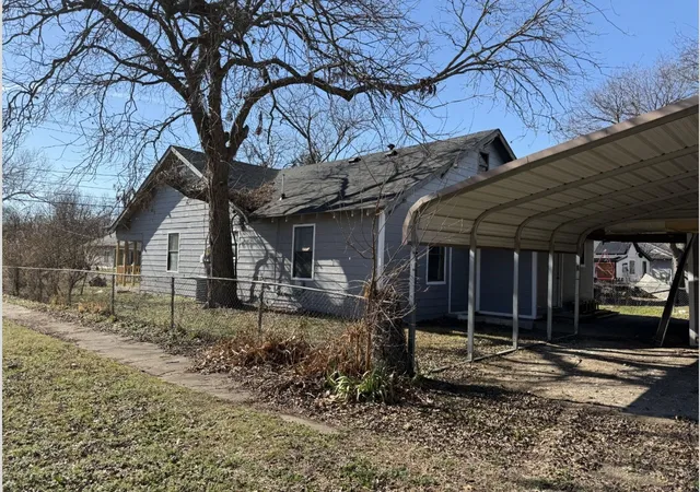 Homes for sale in Sherman, TX | 1027 E Lamar St, Sherman, TX 75090 | MLS# 21252777