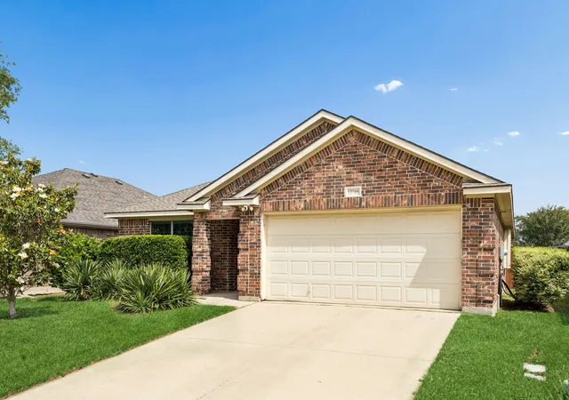 Homes for sale in Frisco, TX | 12705 Skeeter Dr, Frisco, TX 75036 | MLS# 21252101