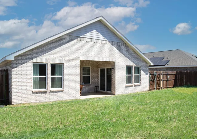 Homes for sale in Springtown, TX | 920 Avagail Ave, Springtown, TX 76082 | MLS# 21252669
