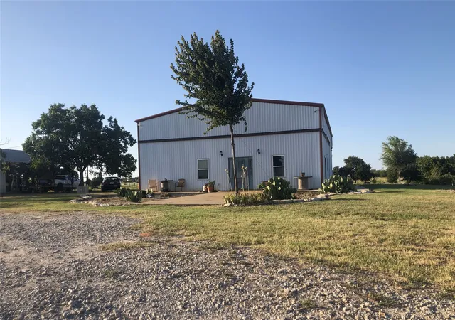 Photo 1 of Single family home for sale at 459 County Road 4287, Decatur, TX 76234 | MLS# 21253608 | Listing updated on 2026-08-23