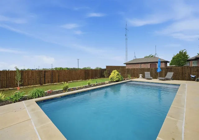 Homes for sale in Collinsville, TX | 502 Pathfinder St, Collinsville, TX 76233 | MLS# 21253631
