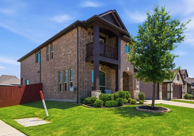 Photo 4 of Single family home for sale at 1316 Tree Shadow Ln, Anna, TX 75409 | MLS# 21253542 | Listing updated on 2026-09-01