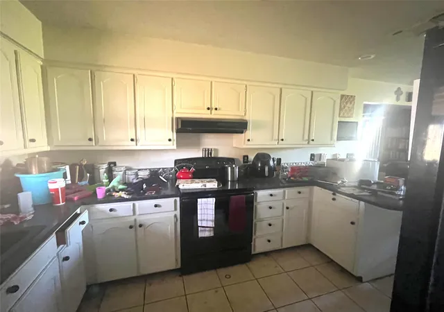 Photo 2 of Sale Pending at 5786 W Road R, Dumas, TX 79029 | MLS# 21253659 | Listing updated on 2026-08-31