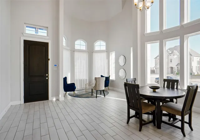 Photo 3 of Single family home for sale at 1237 Stagecoach Trl, Justin, TX 76247 | MLS# 21253571 | Listing updated on 2026-07-16
