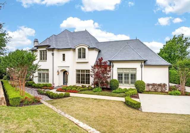 1st image of 7032 Oakmont Ter, Fort Worth, TX 76132 | MLS# 21253645
