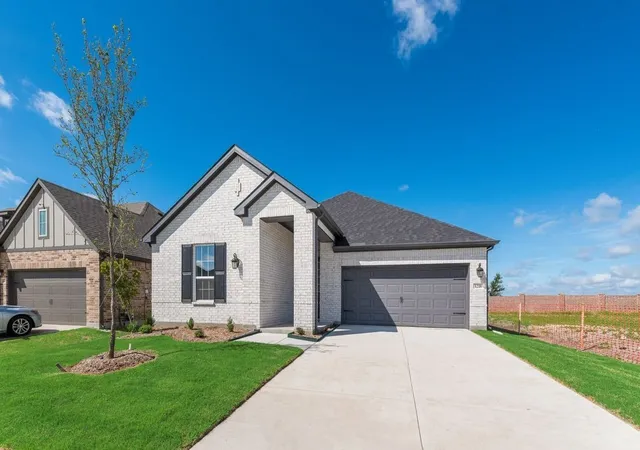 Photo 1 of Single family home for sale at 1128 Redcoat Dr, Forney, TX 75126 | MLS# 21253884 | Listing updated on 2026-09-30