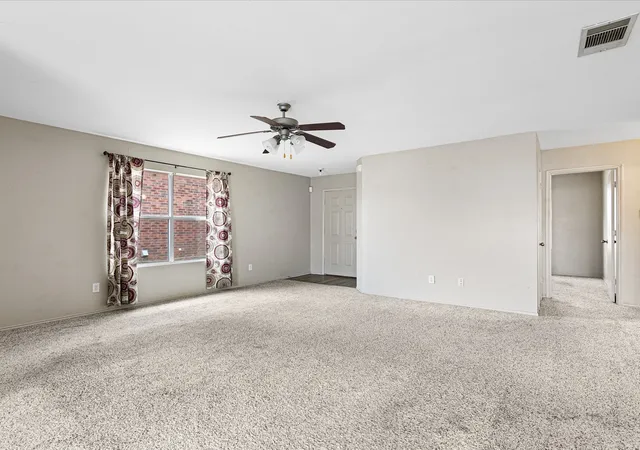 Photo 3 of Single family home for sale at 1201 Vicksburg Dr, Ennis, TX 75119 | MLS# 21252466 | Listing updated on 2026-08-24