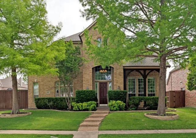 Photo 3 of Single family home for sale at 2116 Channel Islands Dr, Allen, TX 75013 | MLS# 21252324 | Listing updated on 2026-07-23