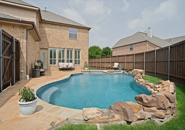 Photo 4 of Single family home for sale at 2116 Channel Islands Dr, Allen, TX 75013 | MLS# 21252324 | Listing updated on 2026-07-23