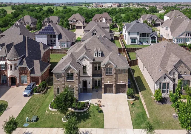 Homes for sale in Frisco, TX | 10704 Clarita Ln, Frisco, TX 75035 | MLS# 21234635