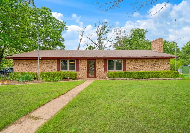 Homes for sale in Powderly, TX | 9157 N Hwy 271, Powderly, TX 75473 | MLS# 21251851
