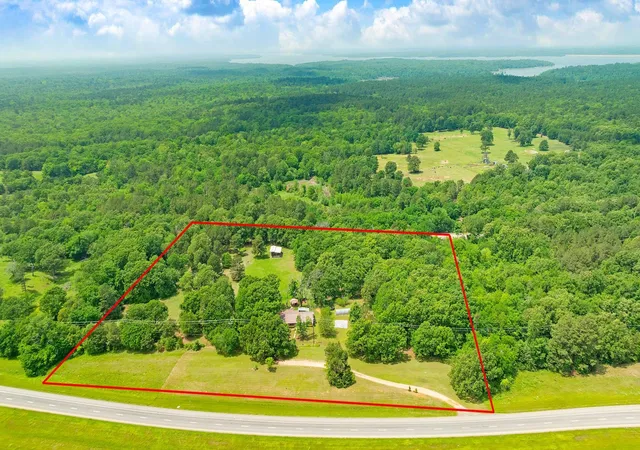 Homes for sale in Powderly, TX | 9157 N Hwy 271, Powderly, TX 75473 | MLS# 21251851