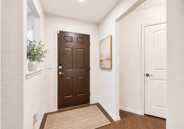 Photo 4 of Single family home for sale at 7620 Parade Dr, Little Elm, TX 76227 | MLS# 21252901 | Listing updated on 2026-08-18