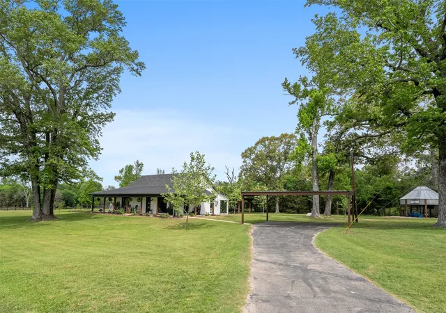 Photo 2 of House for sale at 350 Fm 1256, Eustace, TX 75124 | MLS# 21253592 | Listing updated on 2026-08-26