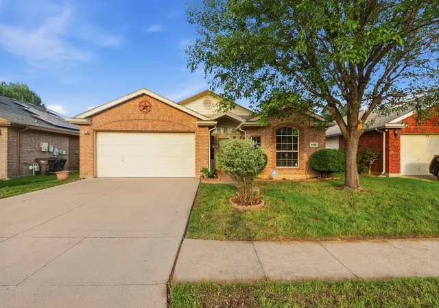 Homes for sale in Fort Worth, TX | 9225 Nightingale Dr, Fort Worth, TX 76123 | MLS# 21254244