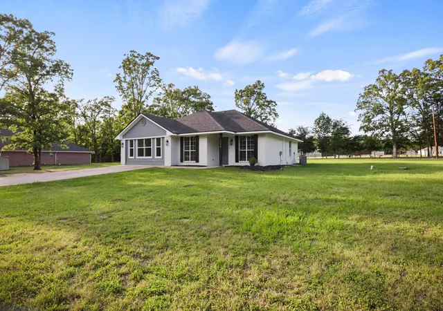 Homes for sale in Mount Pleasant, TX | 194 County Road 1720, Mount Pleasant, TX 75455 | MLS# 21254166
