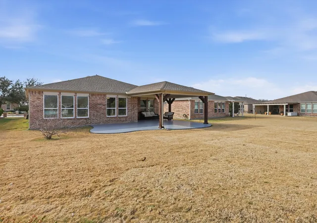 Homes for sale in Frisco, TX | 7034 Deacon Dr, Frisco, TX 75036 | MLS# 21253058