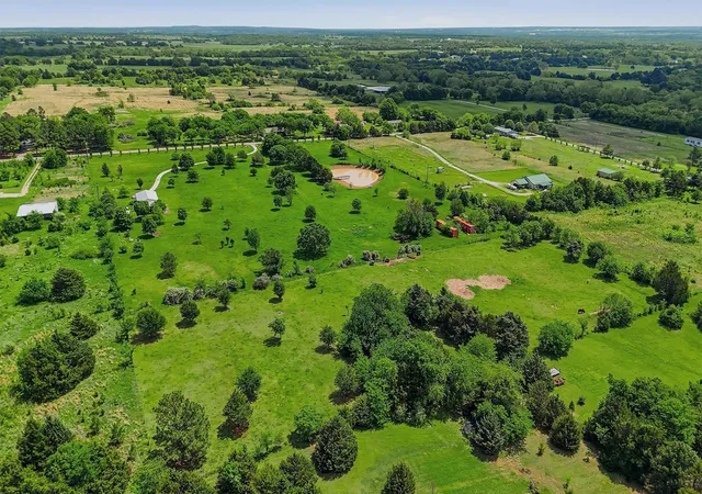 Photo 2 of Single family home for sale at 2139 Keefer Rd, Pottsboro, TX 75076 | MLS# 21251880 | Listing updated on 2026-08-03