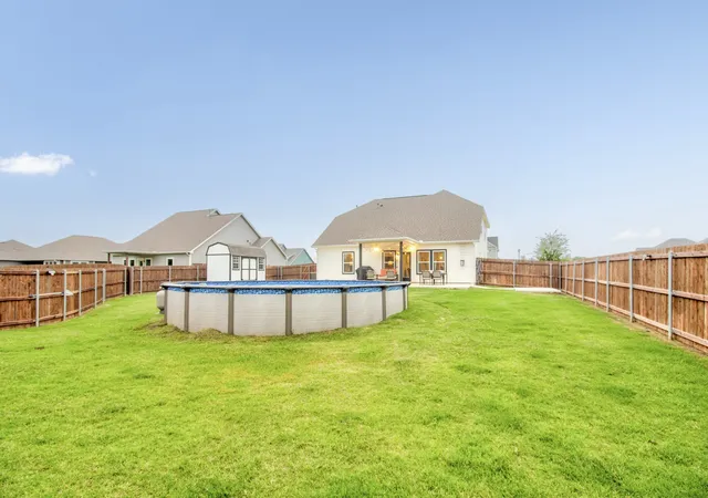 Homes for sale in Tioga, TX | 600 Kyle Dr, Tioga, TX 76271 | MLS# 21248607