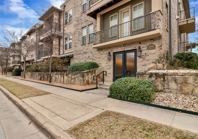 1st image of 2800 Sandage Ave #303, Fort Worth, TX 76109 | MLS# 21253599