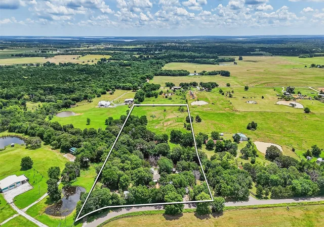Homes for sale in Whitesboro, TX | 2869 Ranch Rd, Whitesboro, TX 76273 | MLS# 21254269