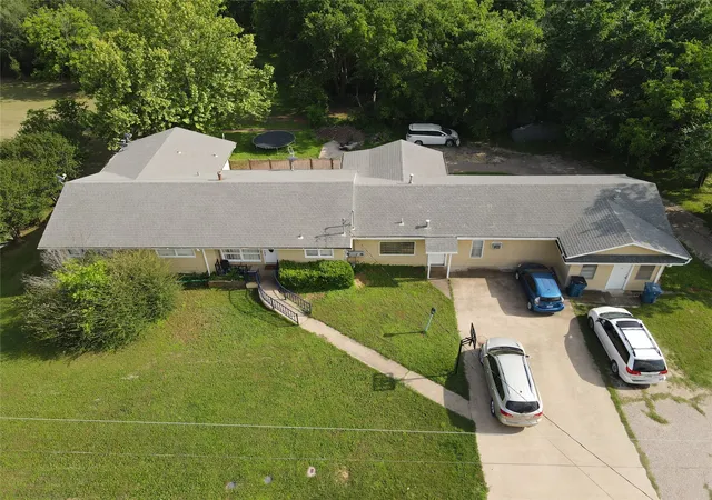 Homes for sale in Keene, TX | 109 E 4th St, Keene, TX 76059 | MLS# 21254567