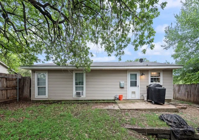 27th image of 3815 Indian Wells Dr, Arlington, TX 76017 | MLS# 21253417