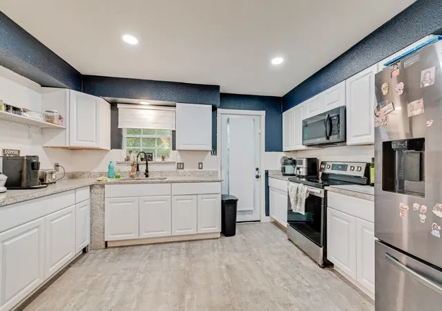 4th image of 3815 Indian Wells Dr, Arlington, TX 76017 | MLS# 21253417