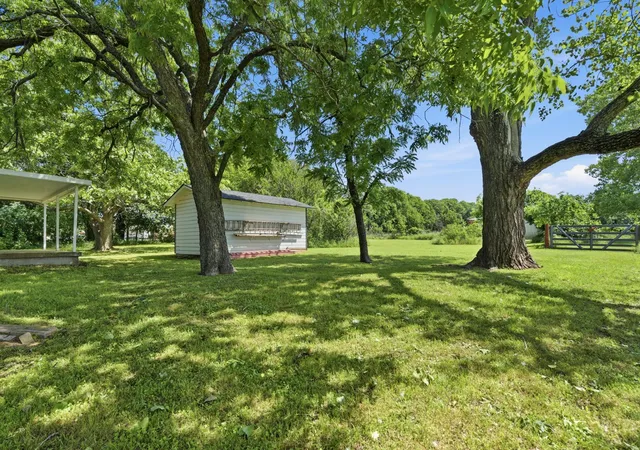 Single family home for sale at 7485 Portwood Rd, Azle, TX 76020 | MLS# 21254291 | Listing updated on 2026-10-08