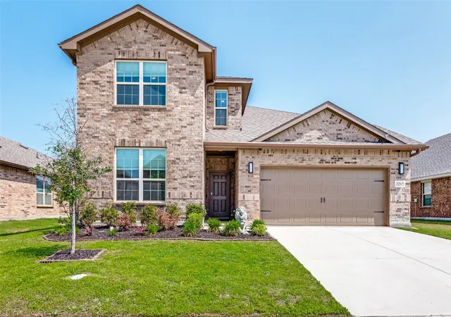 Photo 1 of Sale Pending at 2212 Lacerta Dr, Haslet, TX 76052 | MLS# 21254033 | Listing updated on 2026-07-17