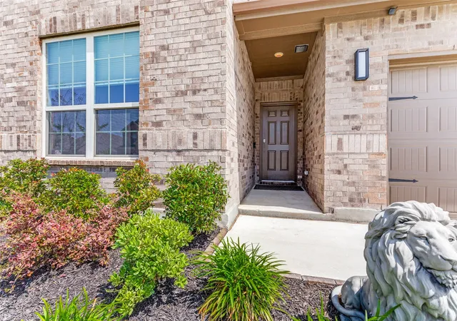Photo 2 of Sale Pending at 2212 Lacerta Dr, Haslet, TX 76052 | MLS# 21254033 | Listing updated on 2026-07-17