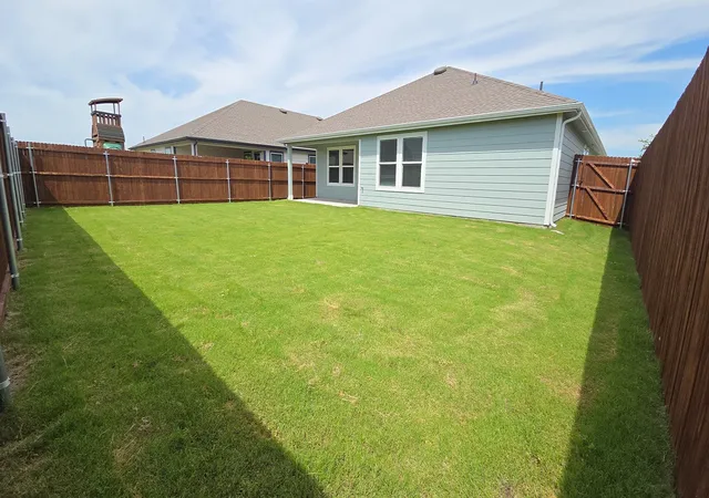 Photo 3 of Single family home for sale at 339 Desert Willow Wy, Royse City, TX 75189 | MLS# 21254618 | Listing updated on 2026-10-02