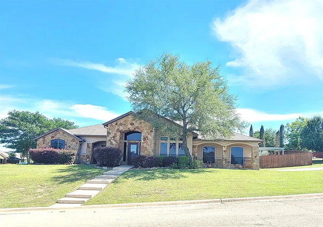 Photo 1 of Sale Pending at 8001 Ridgeway Ct, Nolanville, TX 76559 | MLS# 21254689 | Listing updated on 2026-08-30
