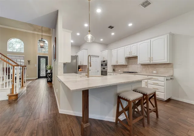 2nd image of 8711 Weston Ln, Lantana, TX 76226 | MLS# 21254644