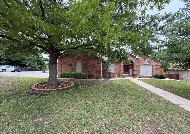 Photo 1 of Single family home for sale at 2234 Summer Brook Dr, Weatherford, TX 76087 | MLS# 21174921 | Listing updated on 2026-07-14
