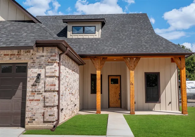 Homes for sale in Star Harbor, TX | 30 Rainbow Dr, Star Harbor, TX 75148 | MLS# 21254831