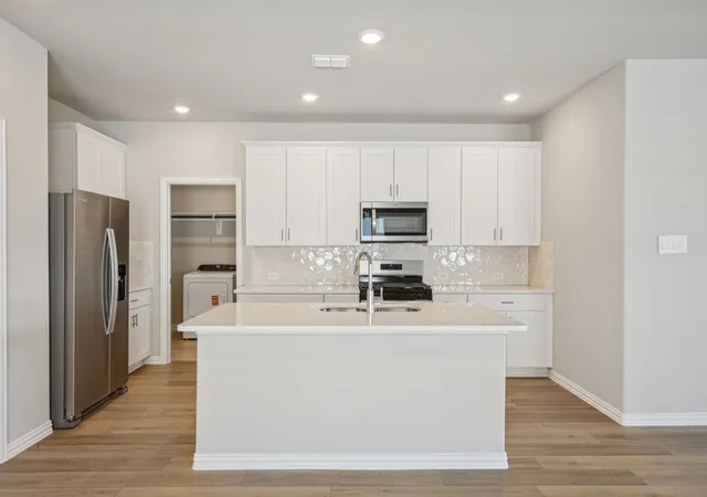 Photo 2 of Single family home for sale at 3518 Bridgeport Dr, Farmersville, TX 75442 | MLS# 21253949 | Listing updated on 2026-08-25