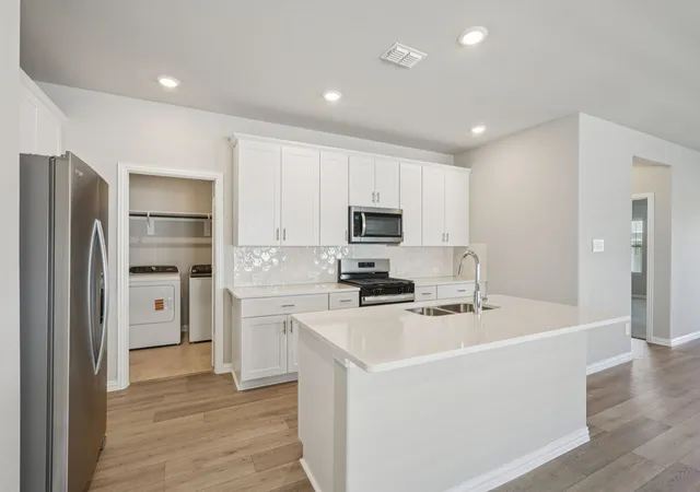 Photo 3 of Single family home for sale at 3518 Bridgeport Dr, Farmersville, TX 75442 | MLS# 21253949 | Listing updated on 2026-08-25