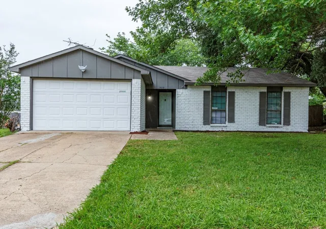 1st image of 409 Rockcrest Dr, Mesquite, TX 75150 | MLS# 21251107