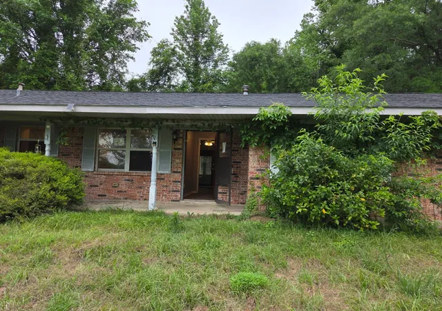 Homes for sale in Hawkins, TX | 7515 E Us Hwy 80, Hawkins, TX 75765 | MLS# 21254054