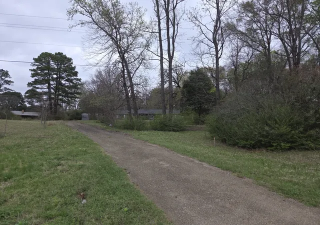 Homes for sale in Hawkins, TX | 7515 E Us Hwy 80, Hawkins, TX 75765 | MLS# 21254054