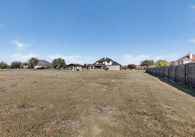 Homes for sale in Talty, TX | 1271 Lone Star Blvd, Talty, TX 75160 | MLS# 21252857