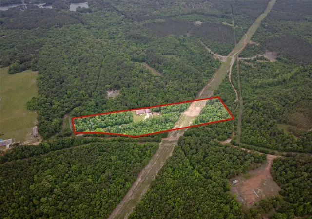 Homes for sale in Avinger, TX | 10 County Road 1513, Avinger, TX 75630 | MLS# 21255054