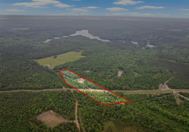 Homes for sale in Avinger, TX | 10 County Road 1513, Avinger, TX 75630 | MLS# 21255054