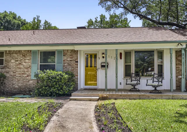 Homes for sale in Richardson, TX | 1125 Wildwood Ln, Richardson, TX 75080 | MLS# 21251195